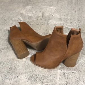Quips Peep Toe Bootie